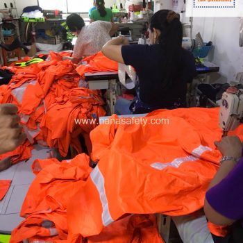 เสื้อสะท้อนแสง